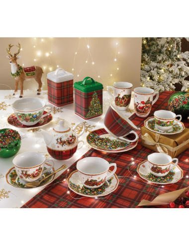 PORCELAIN CHRISTMAS GARLAND BREAKFAST CUP W/SAUCER | Brandani